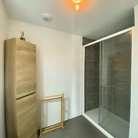 Résidence Les Embruns - Neuf à Proximité Des Commodités Pour 4 Personnes Avec Parking Mae-9381 Appartement